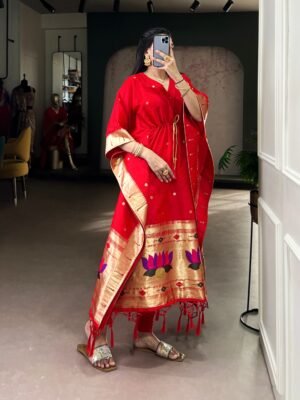get traditional touch to your adoring this paithni kaftan is here to win hearts nnk3803red