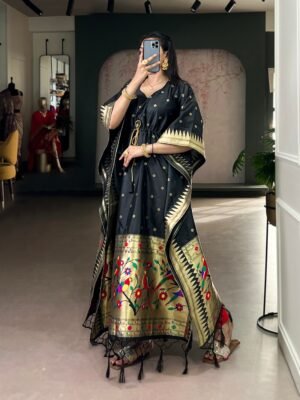 get traditional touch to your adoring this paithni kaftan is here to win hearts nnk3803red